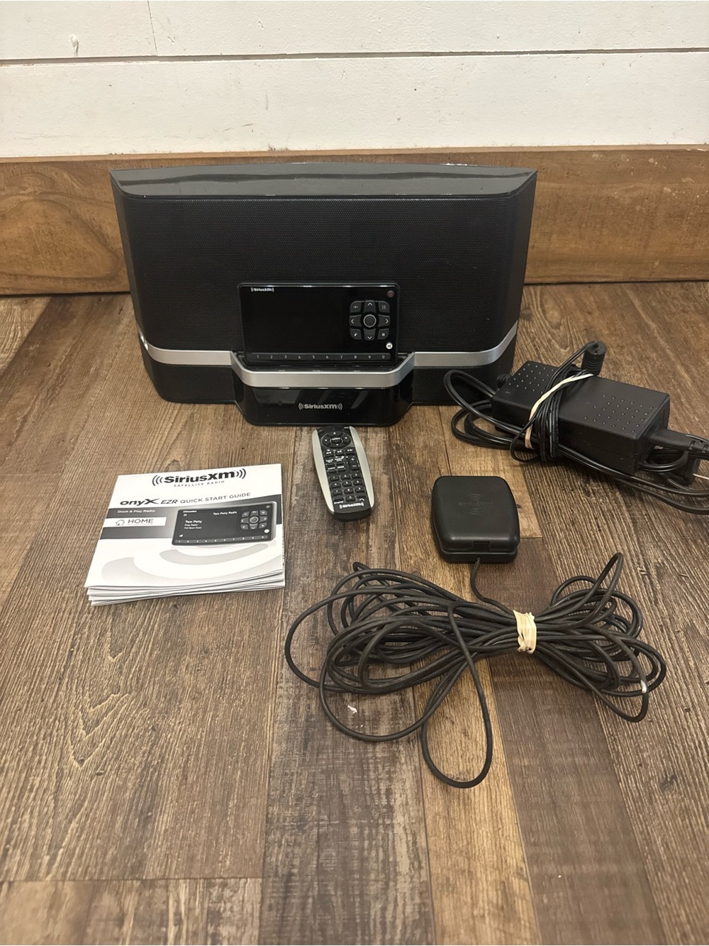 SiriusXM SXABB2 Portable Speaker Dock with Receiver - Black